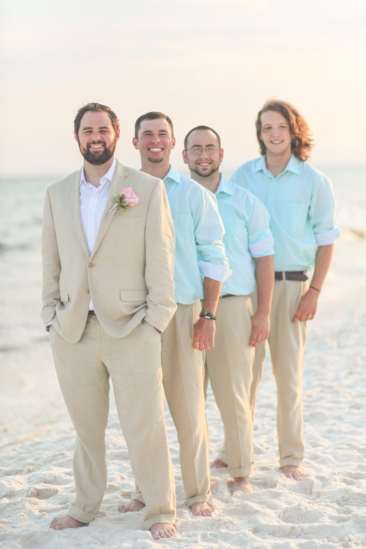 Destin Beach Wedding with FloridaWeddings.com | (Plan Your Big Day)